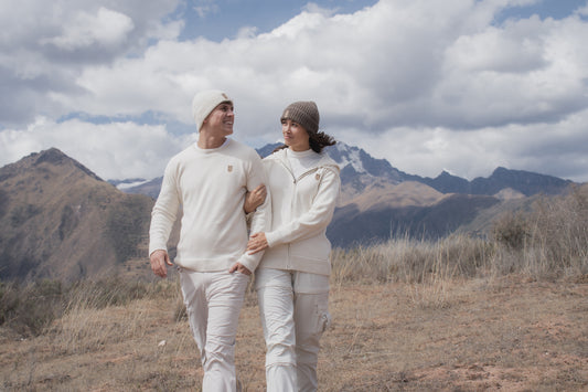 Wrap Yourself in Eco-Luxury: Discover the World of Sustainable Alpaca Clothing!