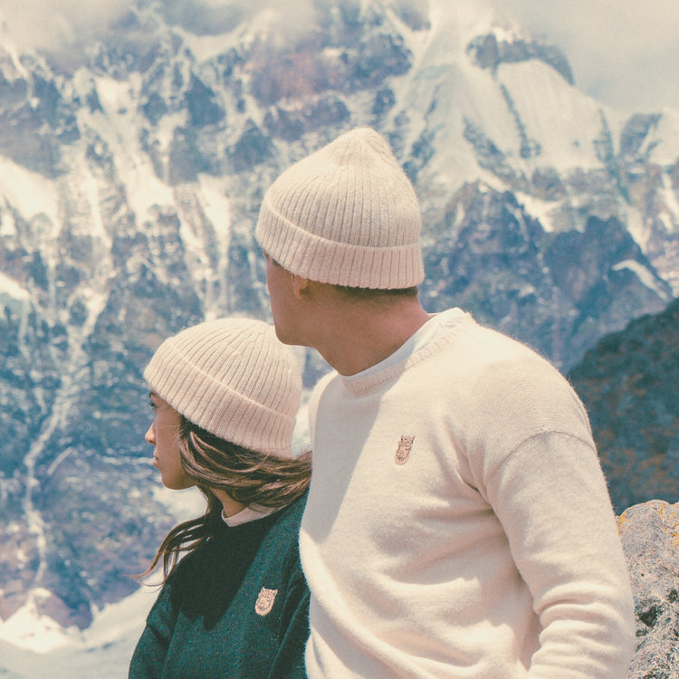Allen Paca Knitwear - Premium Alpaca Sweaters, Hats & Socks